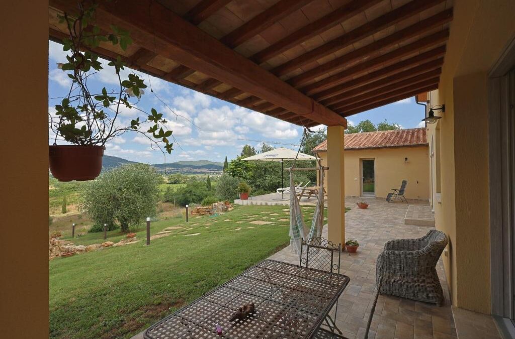 Degustazioni e cantine da visitare: il vino della Maremma